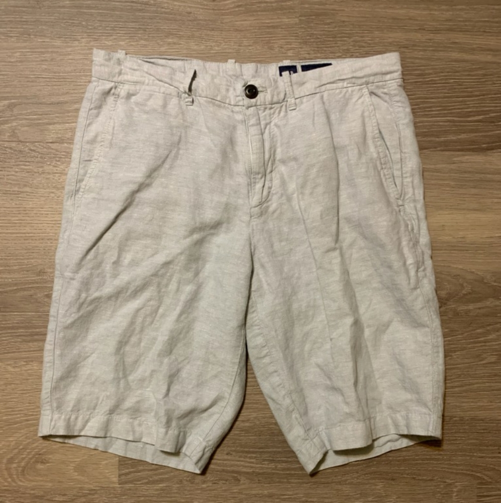 Linen shorts